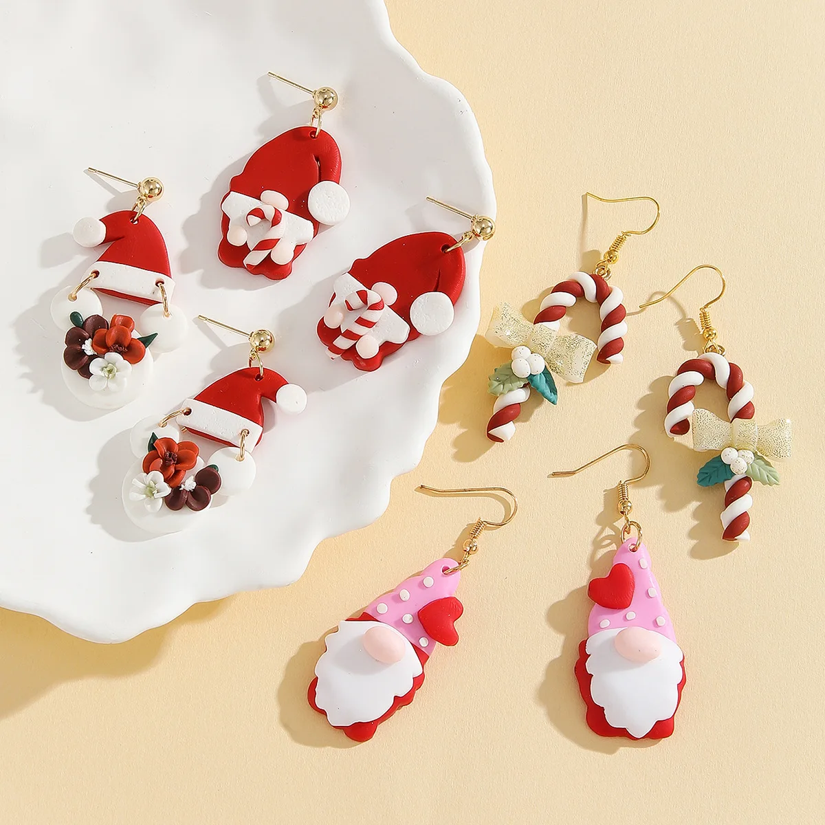 Xmas Party Favors Jeweley Festive Accessories Christmas Dangle Earrings - Handmade Advent Polymer Clay Earrings - Santa Claus