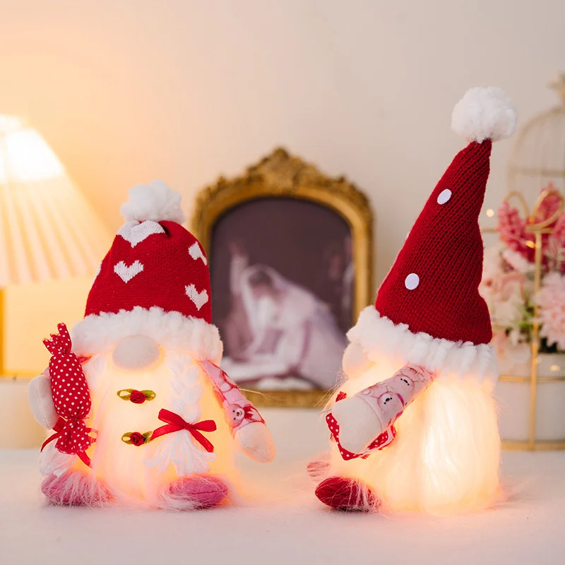 San Valentino senza volto con cappello illuminato Ornamenti fatti a mano Ornamenti festivi fatti a mano