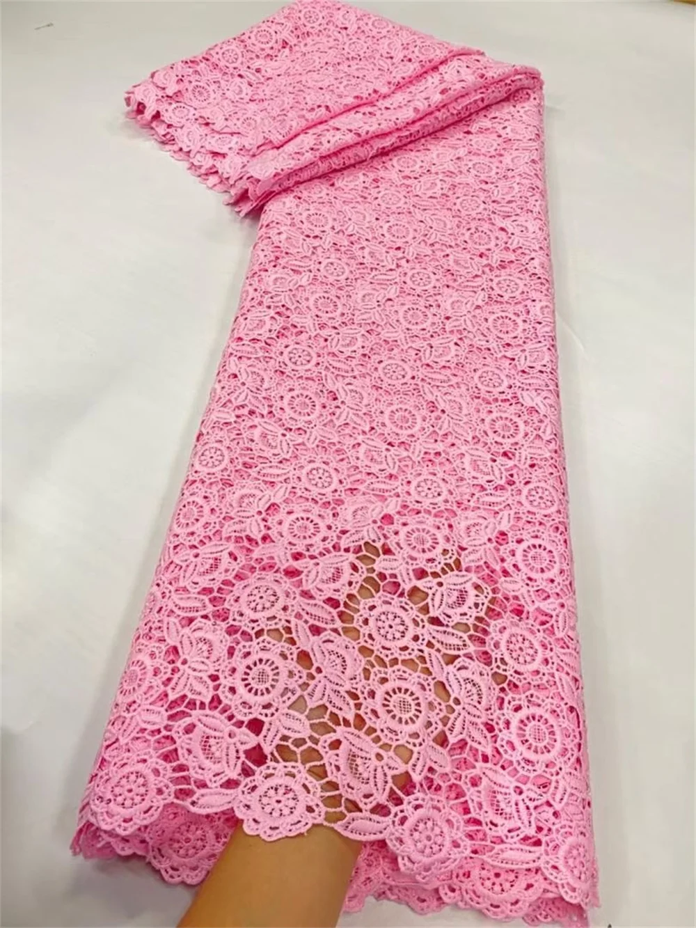 

2025 High Quality African Nigerian Tulle Lace Fabric Embroidery Sequins French Guipure Fabric for Party/Wedding Dresses 5 Yards