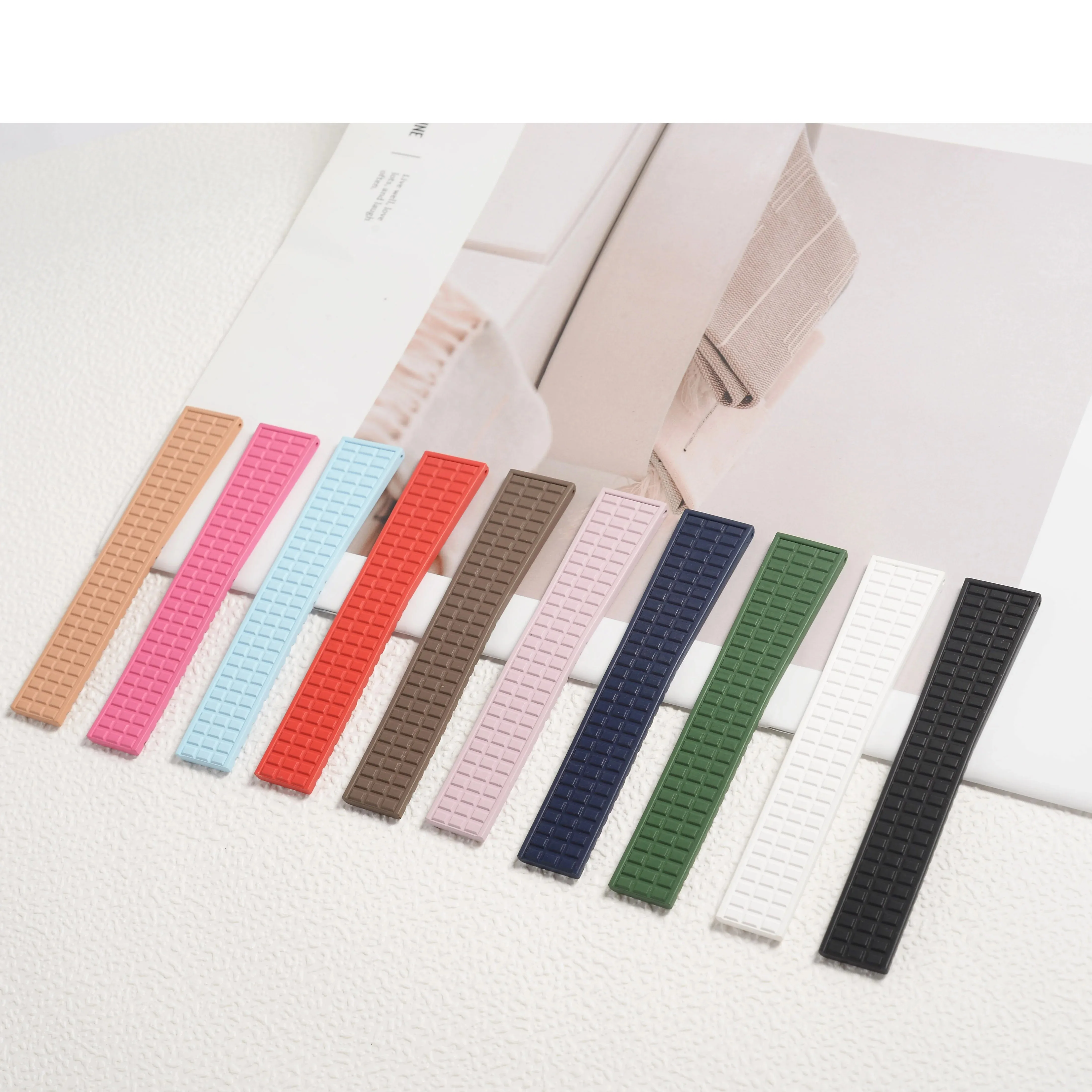 

18mm Top Quality Watchband FKM Rubber Silicone Watch Band For Patek Strap For Philippe Belt Ladies Aquanaut 5067A Fold Buckle