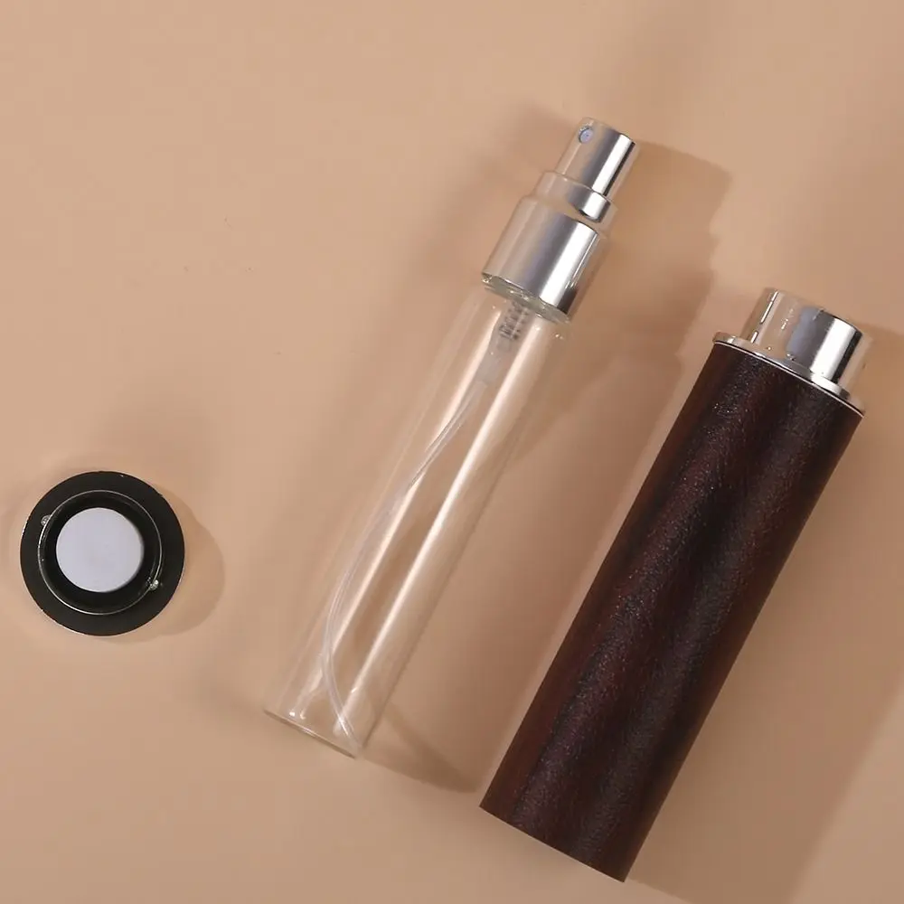 Przenośny Flakon na Perfumy z PU Skóry Imitującej Drewno, 10ml, z Rozpylaczem, Szczelny, Wielokrotnego Użytku, Atomizer na Perfumy, Podróżny