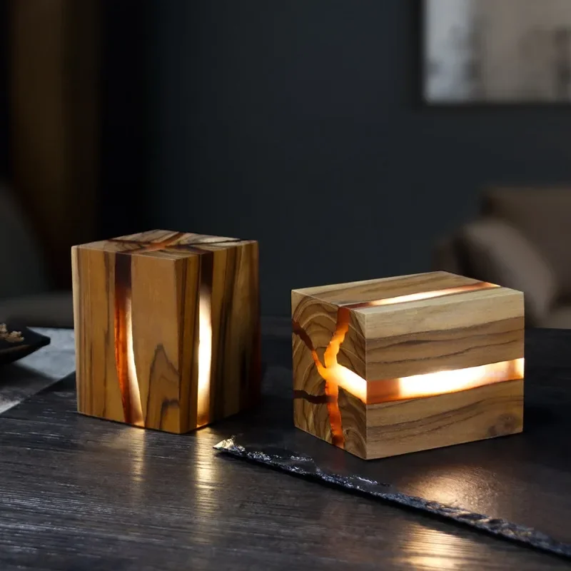 Luz de ambiente creativa para campamento al aire libre, lámpara agrietada de escritorio para dormitorio, adorno de resina epoxi, madera maciza, luz LED decorativa nocturna