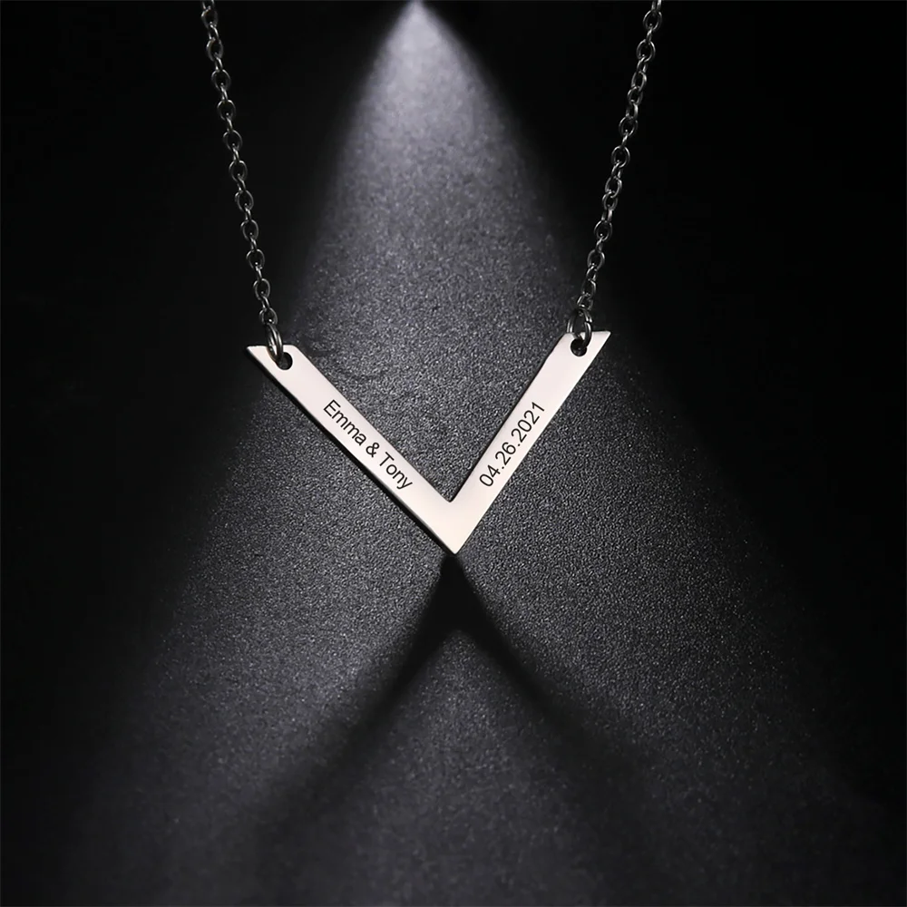 Collar con nombre grabado personalizado para mujeres y hombres, colgante con nombre personalizado, fecha, ángulo recto, joyería, hermoso regalo de cumpleaños