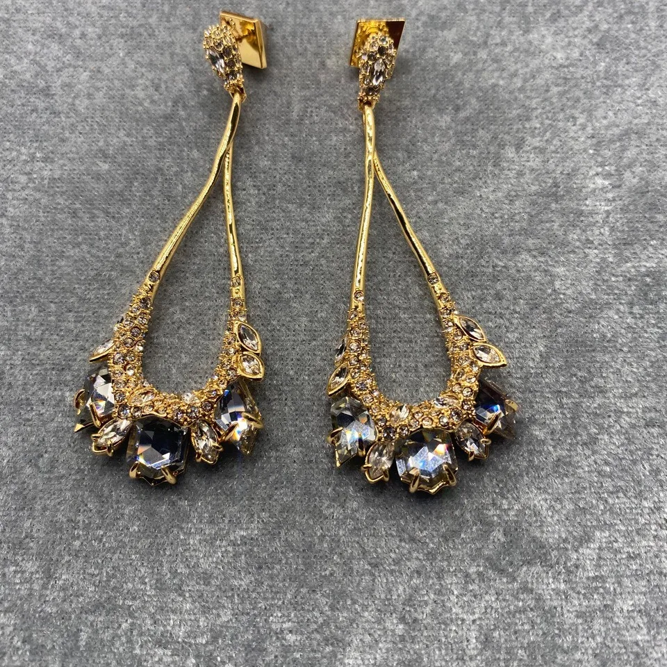 European and American Genius Designers Create Fashionable and Casual Full Diamond and Big Gem Earrings