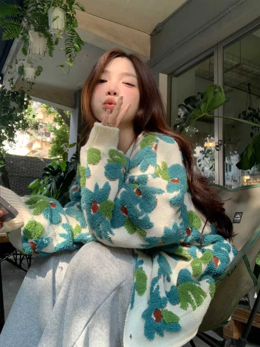 سترة نسائية مطرزة بنقوش زهرية حلوة، فضفاضة وأنيقة للخريف والشتاء، محبوكة ومريحة بأكمام طويلة وياقة دائرية