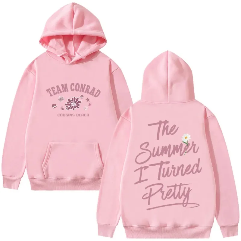 سترة بغطاء للرأس مطبوعة على الشاطئ من TV Play The Summer I Turned Pretty Team Conrad Cousins Beach بطباعة مزدوجة الجوانب للرجال والنساء، بغطاء للرأس ناعم ومريح #1