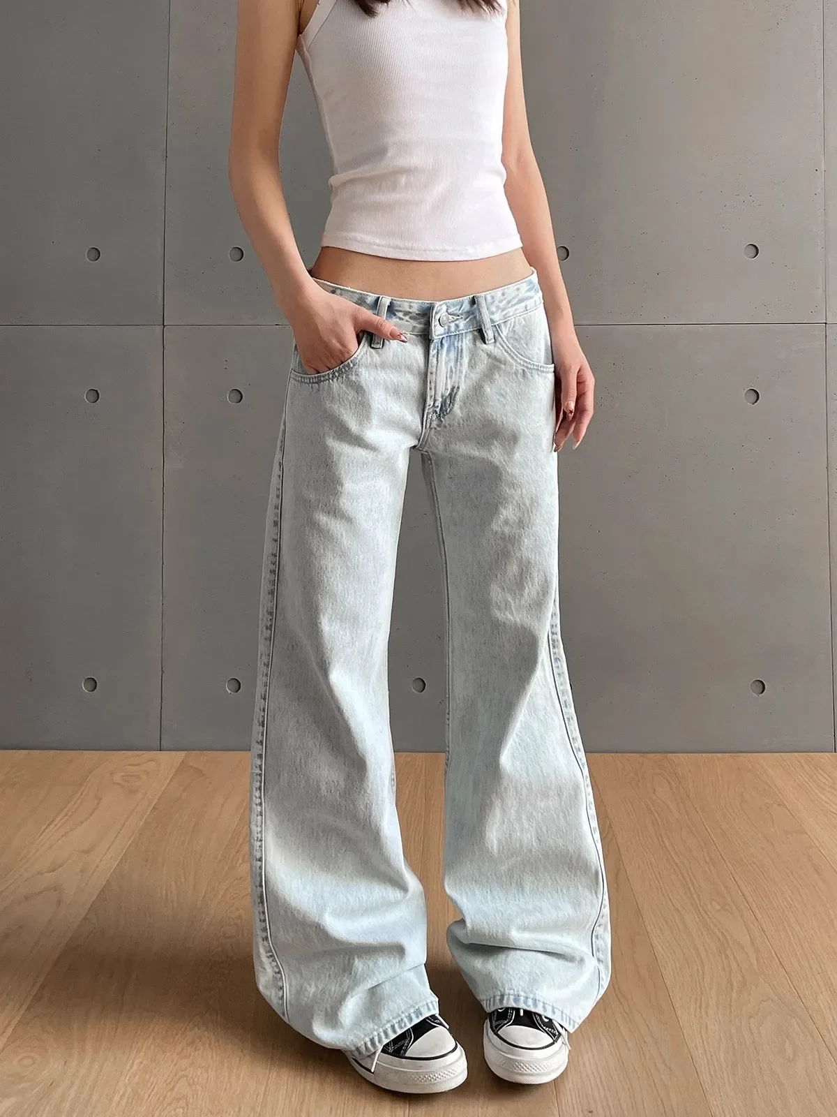 

y2k Vintage Women Jeans Low Waist Zipper Button Solid Trousers with Pockets Aesthetic Streetwear Washed Jeans