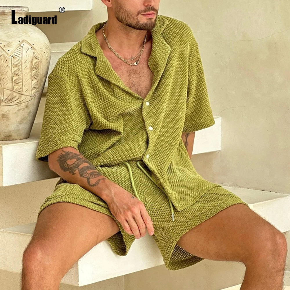 

2025 Men’s Casual Beach Two Piece Sets Men Short Sleeve Notched Shirt and Baggy Shorts Co-ords Male Knitting Tracksuits Set New