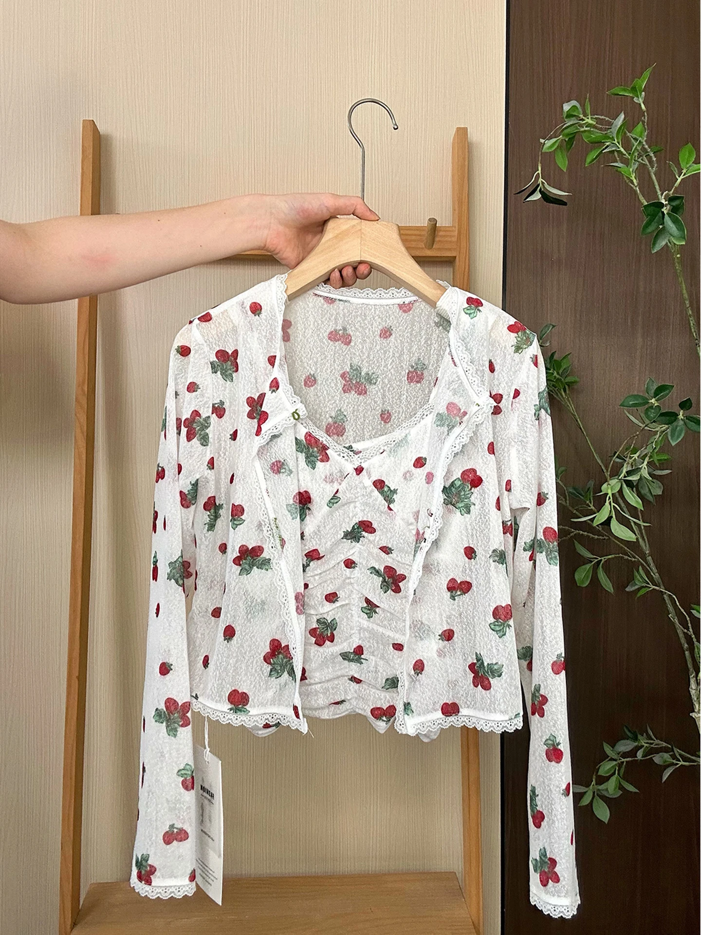 Cherry Print Lace Trim V-Neck Strap Vest Women's Two-Piece Set Layering Atmosphere Long Sleeve Open Cardigan Top Thin