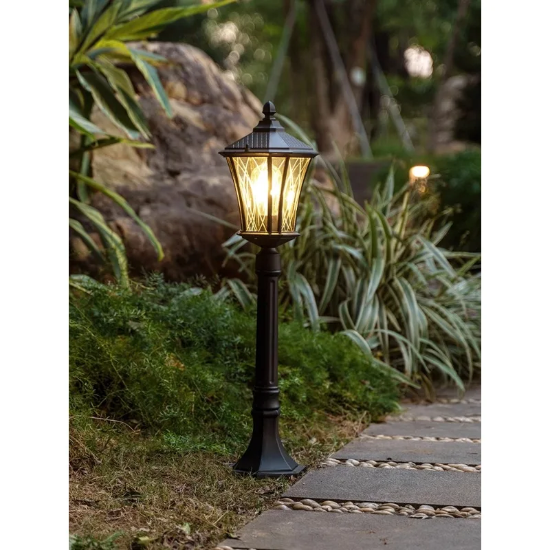 Solar Lawn Lights European Style Outdoor Courtyard Waterproof Grass Plug Garden Villa Courtyard Decoration Landscape Lamps