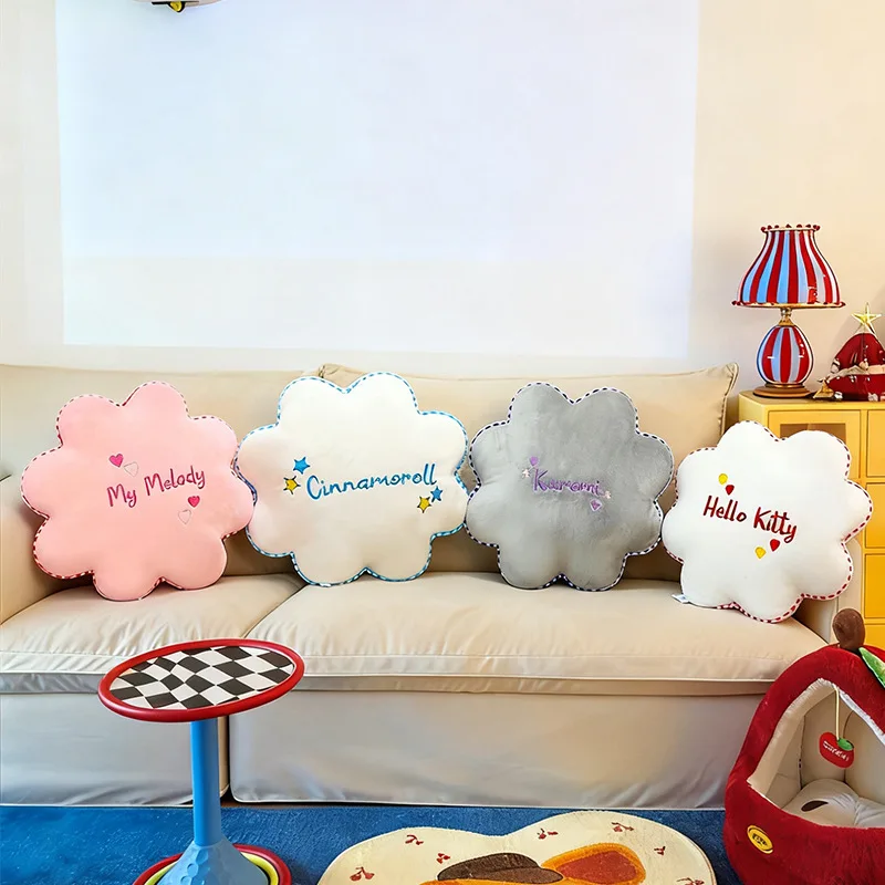 귀여운 산리오 만화 캐릭터 봉제 인형 어린이 생일 크리스마스 선물 네잎클로버 모양 베개 소파 자동차 쿠션 여자아이들이 좋아하는 인형