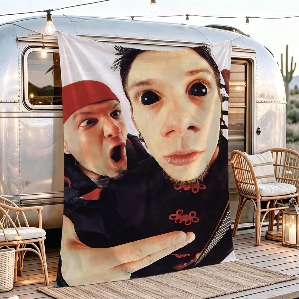 Band L-Limp B-Bizkit-S flag Tapestry Room Decoration Wall Hanging Aesthetic Bedrooms Advertising Banner