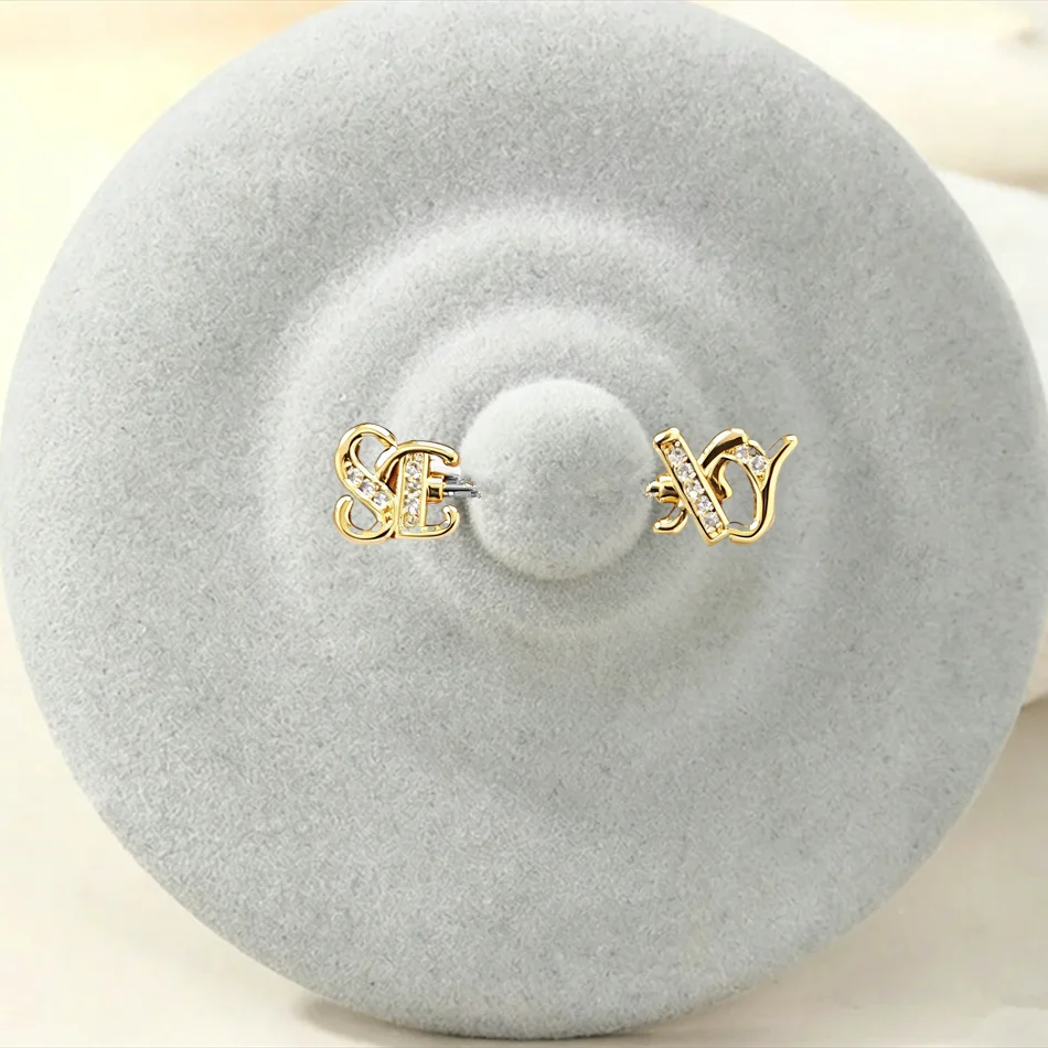 Sexy Summer Jewelry 16G 1.2mm Chest Piercing Breast Rings Surgical Titanium Nipple Barbell CZ Starfish Women Body Accessories
