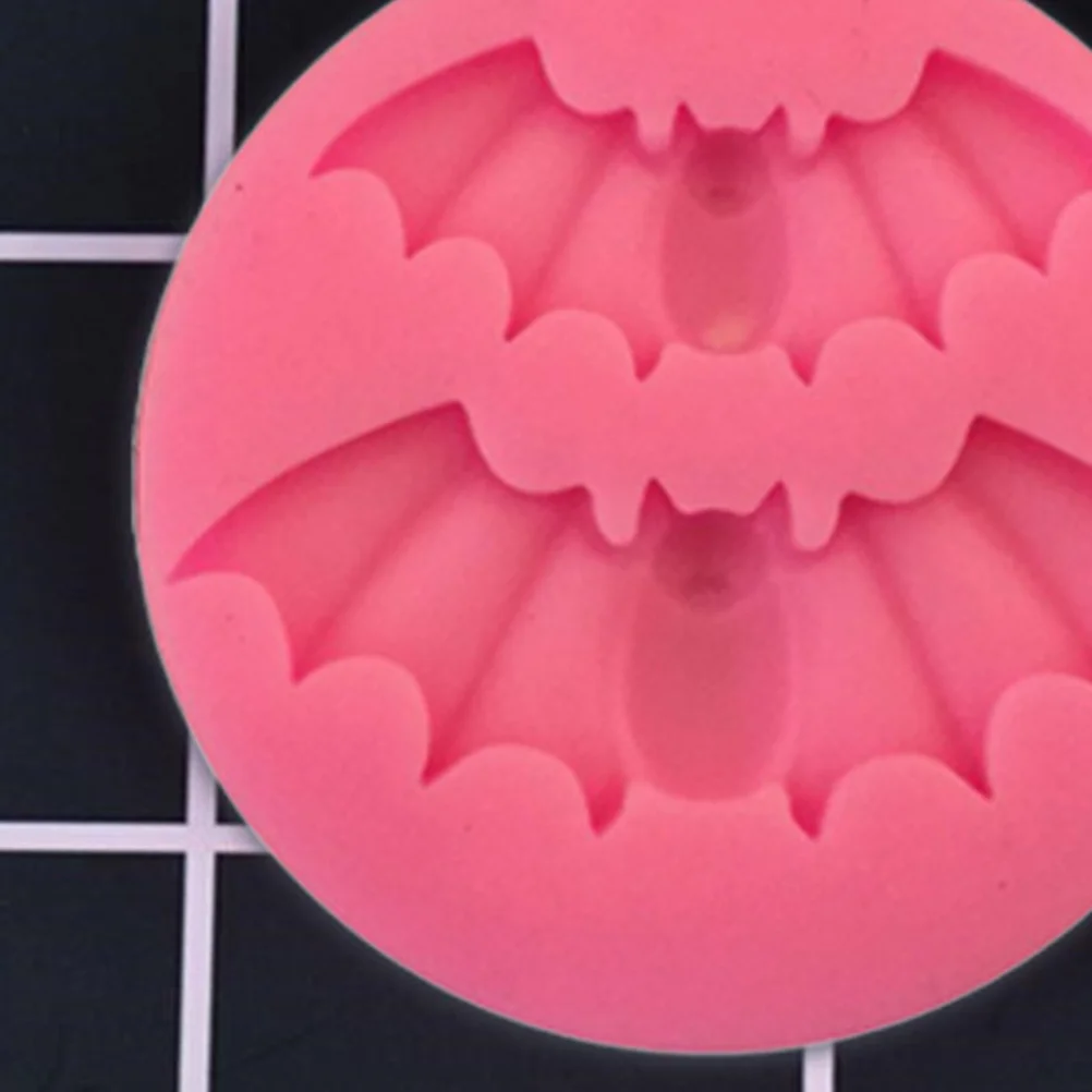 Bat Chocolate Molds Halloween Candy Molds Silicone Ice Mold for (Random Color) Ice Cube Trays