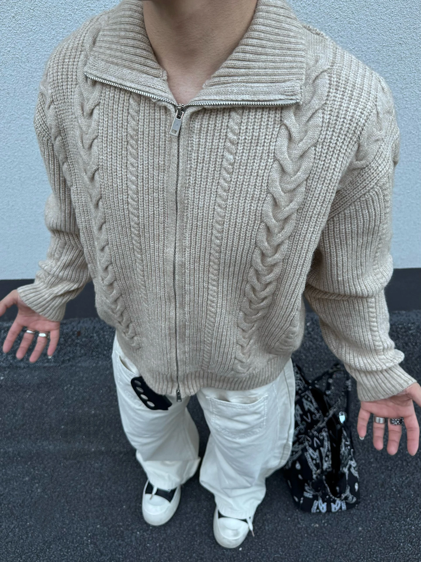 

Вязаный свитер на молнии в американском стиле ретро для мужчин, повседневный свободный универсальный воротник, осенне-зимняя верхняя одежда, удобный мягкий полиэстер