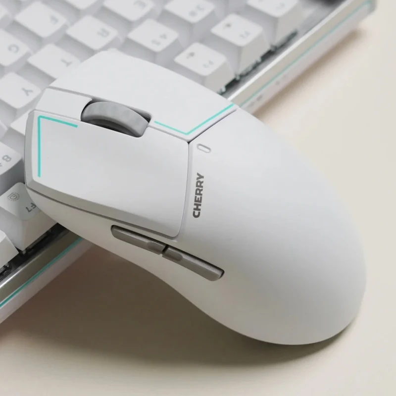 CHERRY XTRFY MW5500 Wireless Lightweight Gaming Mouse 8K Tri-mode Connection 3950 Supports Fast Charging Ultra-Long Battery Life