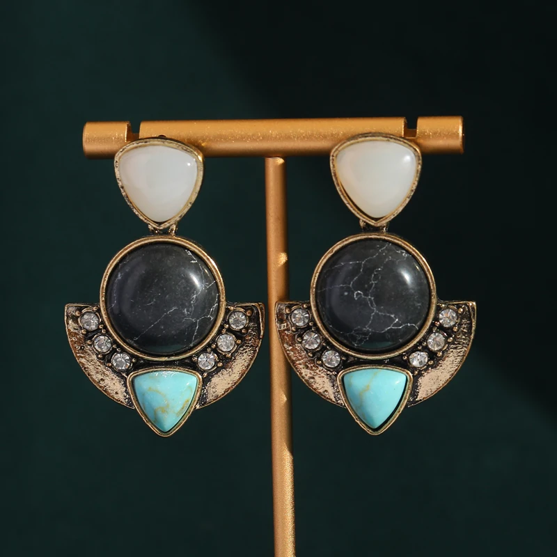 

Antique Jewelry Triangle Blue Natural Black Stone Drop Earrings Palace Moon Shape for Woman Luxury Vintage New Korean Fashion