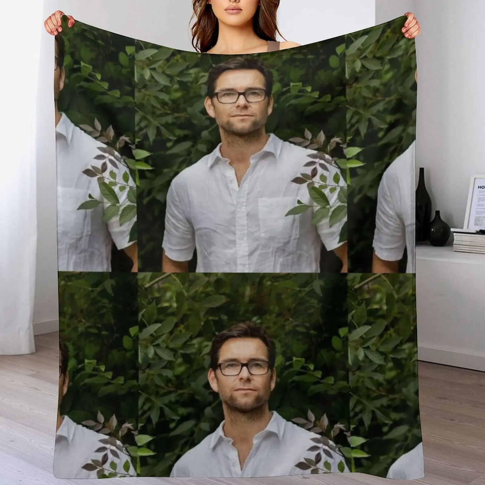 antony starr handsome Throw Blanket Blankets For Baby Decorative Sofa Blankets