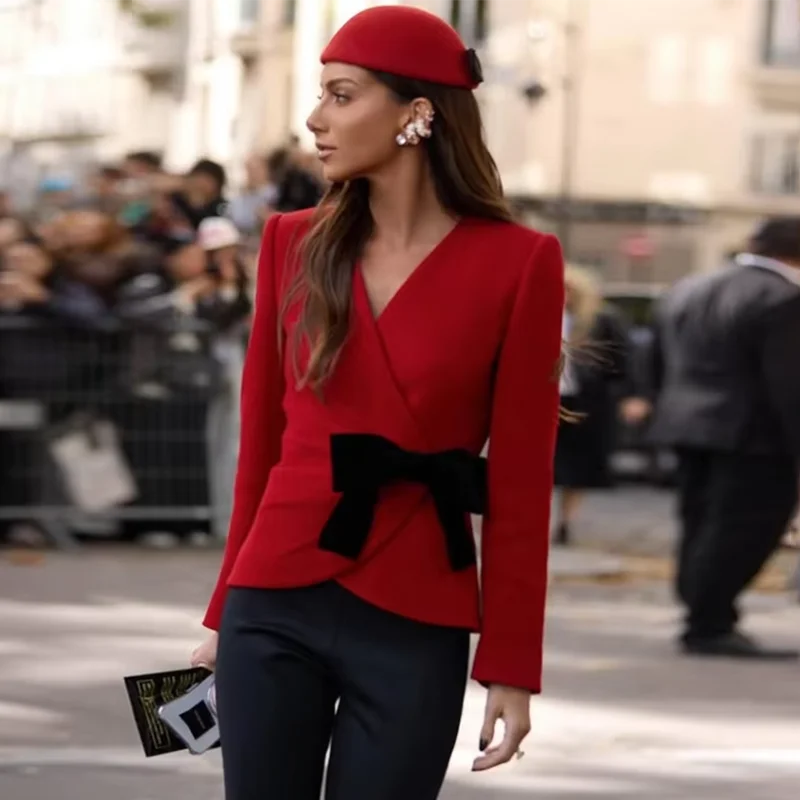 

TARUXY женское верхнее пальто с v-образным вырезом и бантом, однотонное, тонкое, с длинными рукавами, морщинами, осенне-зимняя мода, элегантные женские топы, пригородная одежда