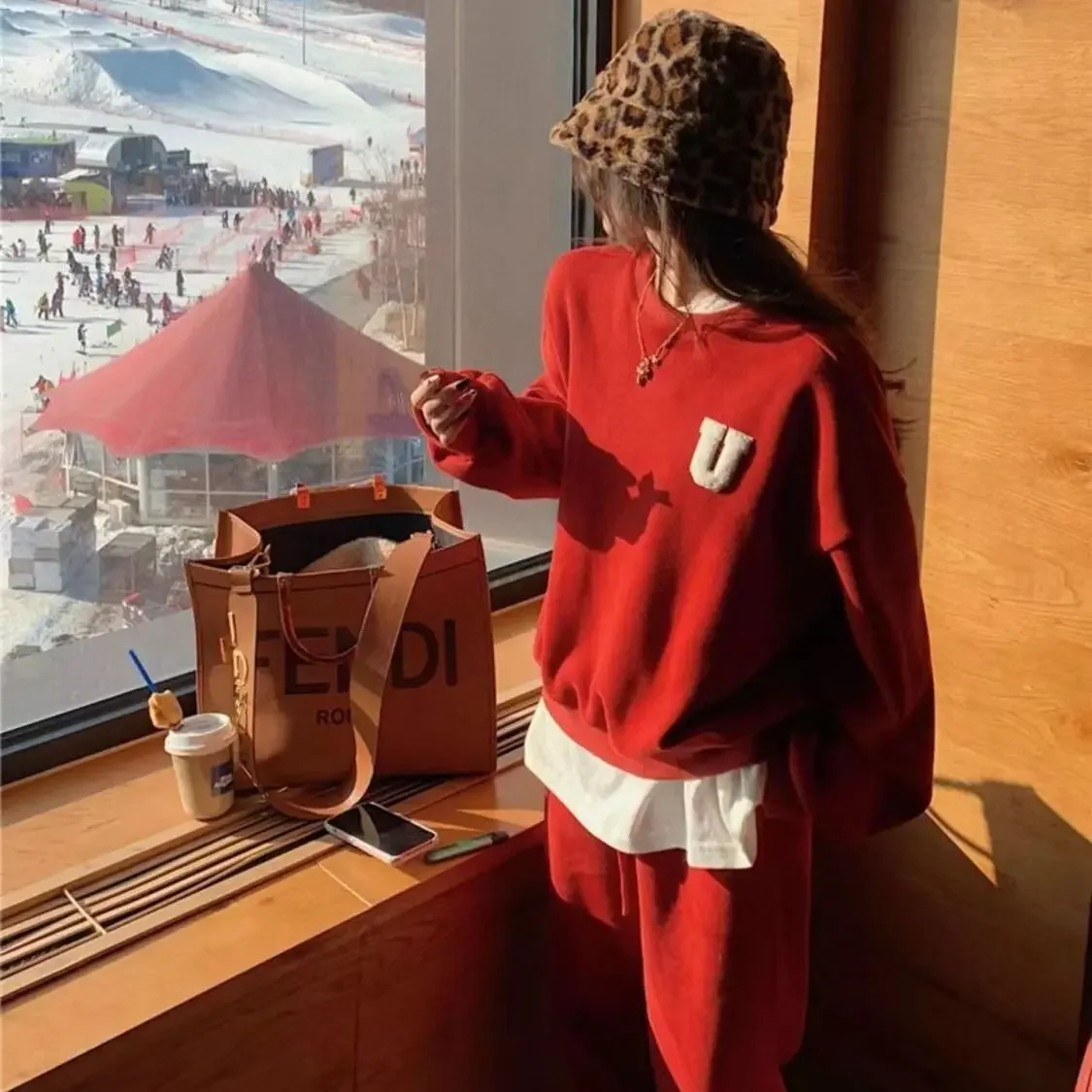 Herbst Winter Neue Lose-Fit Sweatshirt Hosen 2-Teiliges Set Fleece-Gefüttert Verdickt Casual Modische frauen Sport anzug