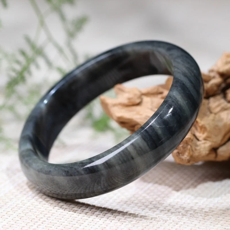 

Wholesale Natural Black Blue and White Bracelet New Ink Danqing Bracelet Female