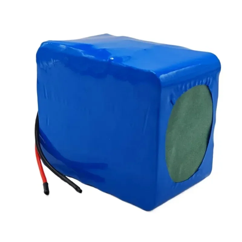 

18650 3S10P Battery 12V 15000mAh Li-ion Rechargeable Battery Pack with 20A BMS for Electric Wheelchair Electric Scooter+Charger