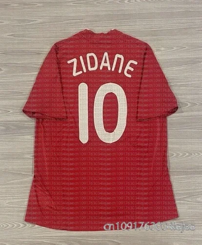 

Fashionable Outdoor Football Training Shirt for Men and Women, Breathable Quick Drying Loose Casual T-shirt, Oversized T-shirt.