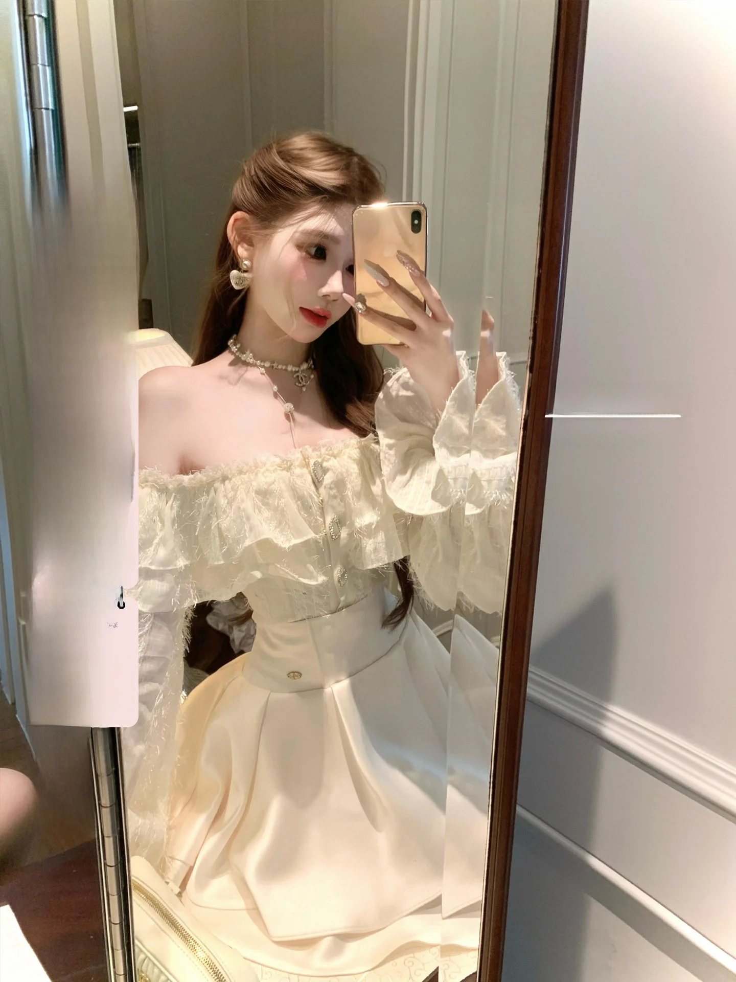 

SISI JIANG Sweet Princ Sle Tea Par Set High Waist ort Skirt One oulder Design with Lace Trim Faionable Women's Suit