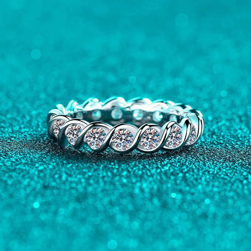 

Luxury Screw Design Platinum Pt950 Rings Trendy Color D Full Moissanite 1.7ct For Charms Women Party Fine Jewelry Gift