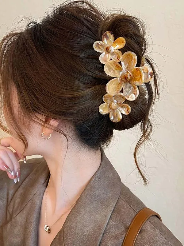 large-flower-hair-claw-shark-clamp-seamless-hair-accessories-elegant-hairpin-acrylic-material-for-women-girls-hair-decoration