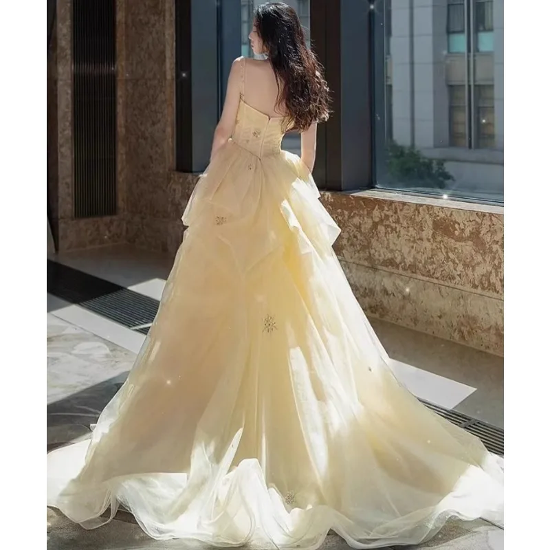 Vestido de noite amarelo para mulheres 2025, novo nicho de alta qualidade, vestido de casamento francês para adultos, princesa, formatura