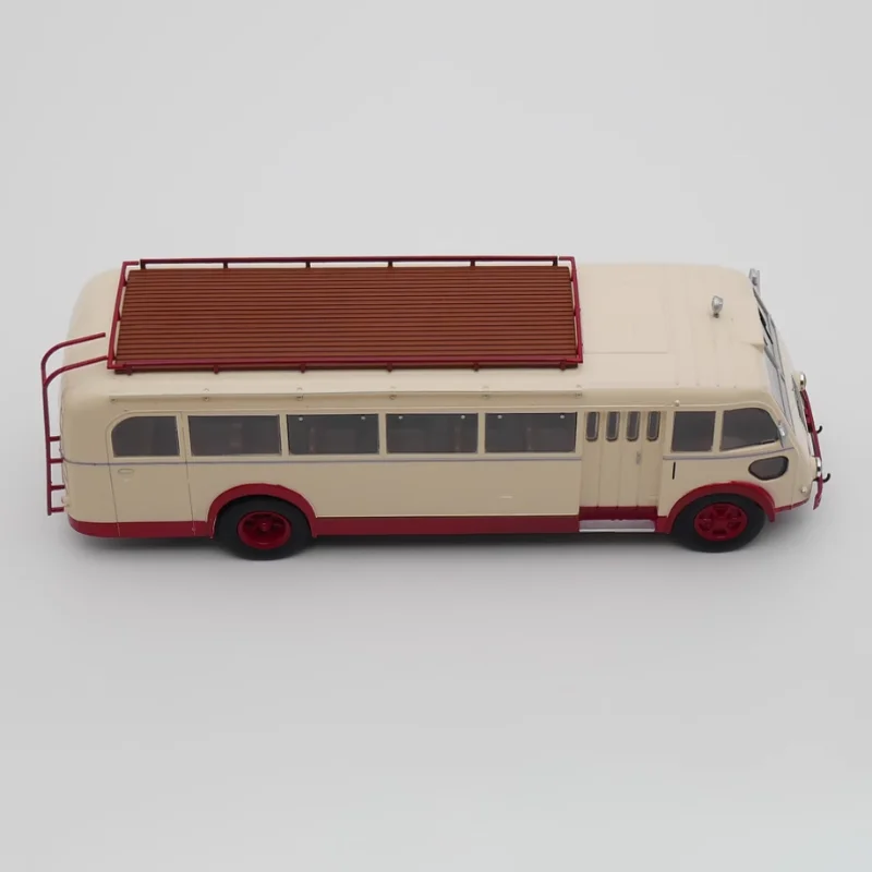 Diecast 1:43 scala 215 D 1946 modello di veicolo in lega di autobus finito collezione di simulazione decorazione regalo giocattoli Display