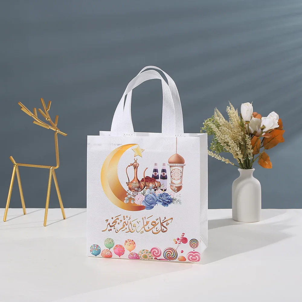 4/8pcs Ramadan Candy Bags with Handle Moon Ramadan Kareem Gift Bags for Eid Party Decorations Eid al Fitr Non-Woven Tote Bags