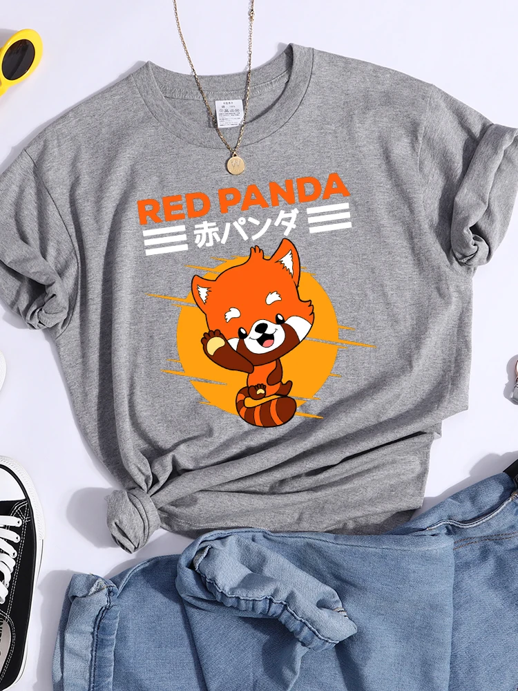 Red Panda Kawaii Cartoons Print Womens T Shirt Breathable Cool Tshirt Street Summer Crop Top Fashion Sports Tee Clothing Women