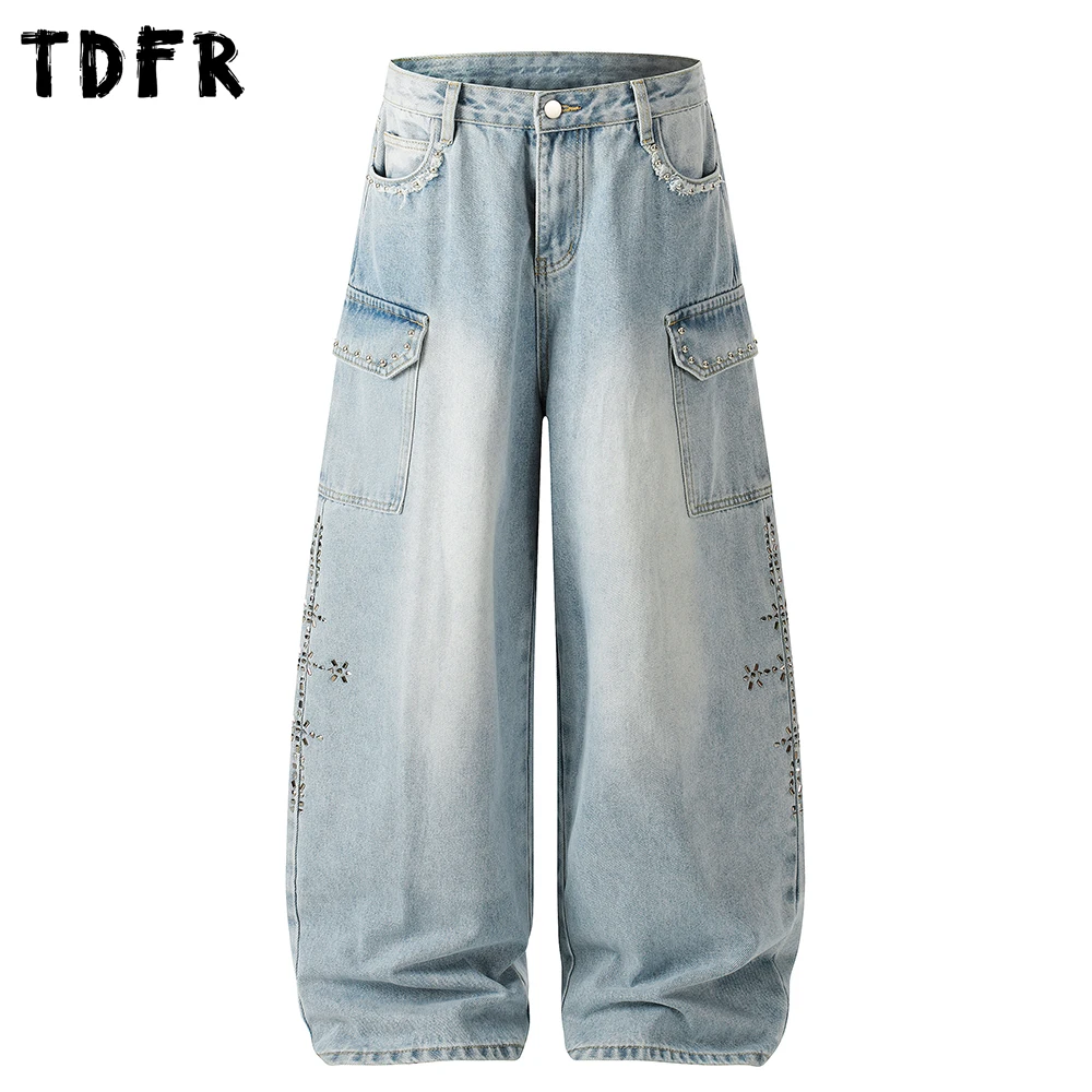 

Rhinestone Cargo Jeans Mens With Rivets Multi-Pocket Retro Casual Washed Distressed Wide leg Baggy Denim Pants Man