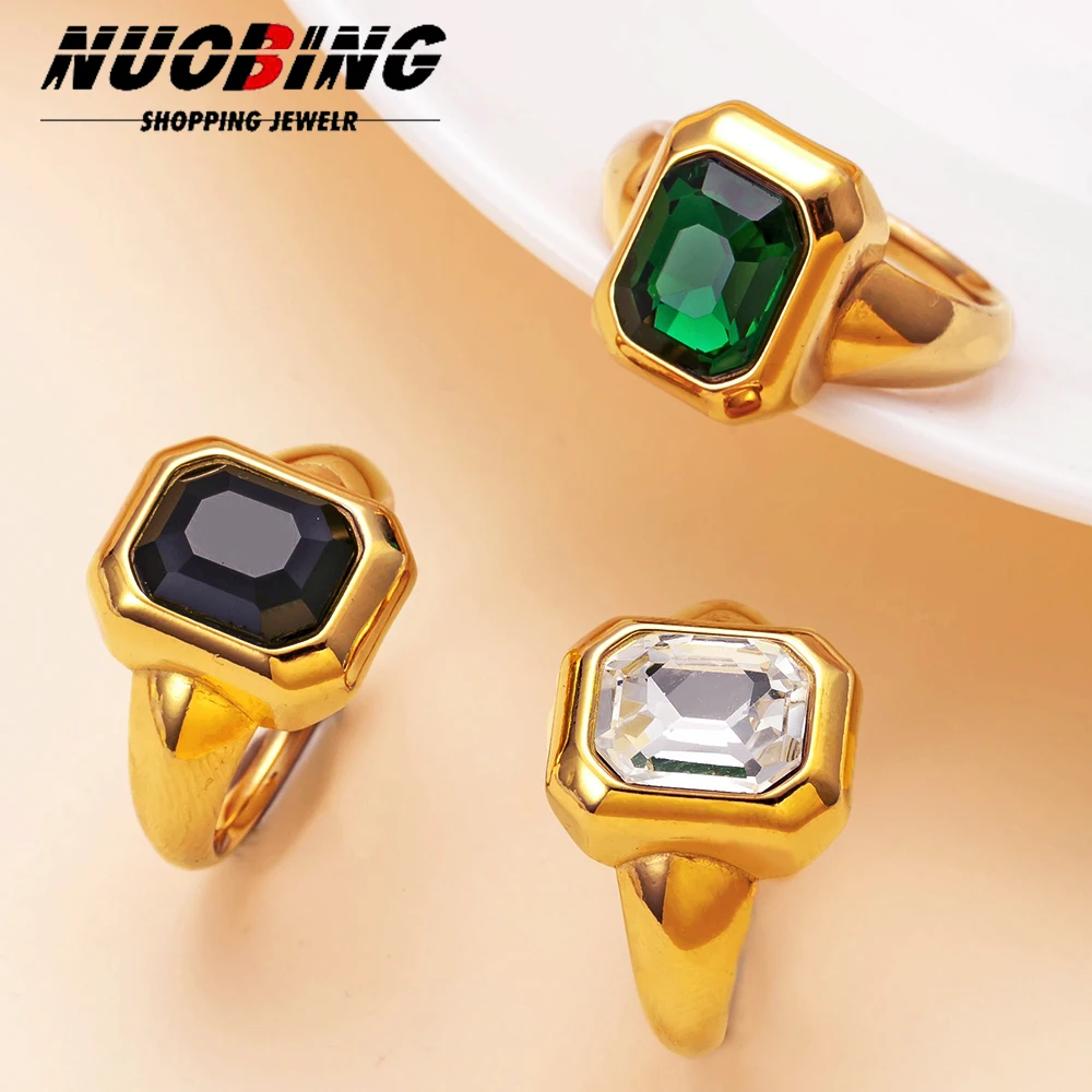 Exquisite Luxury Shiny Square Cubic Zirconia Stainless Steel Wedding Statement Ring 18K Gold Plated Fashion Waterproof Jewelry