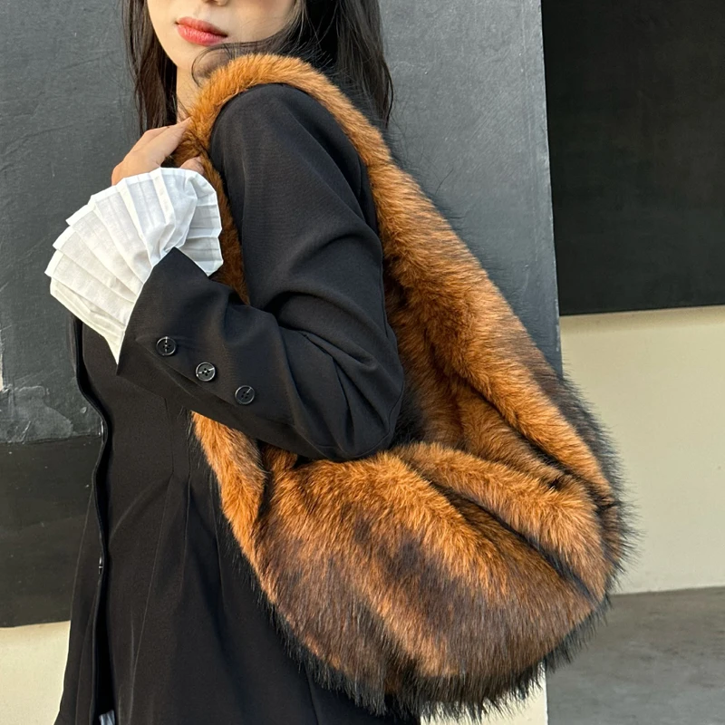 حقائب هوبوس من الفرو الصناعي على الموضة الكورية للنساء، حقائب يد ومحافظ فاخرة بتصميم جديد لعام 2025، مصنوعة من فرو أرنب ريكس الصناعي، بنمط متدرج الألوان، حقيبة كتف ناعمة تحت الإبط جودة عالية ًالشحن مجانا وصول الشحن الس