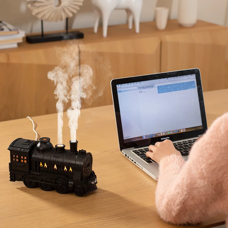 Retro Train Head Aroma Diffuser With Soft Night Light Low Noise Scent Humidifier Bedroom Bedside Home Hotel Fragrance Machine