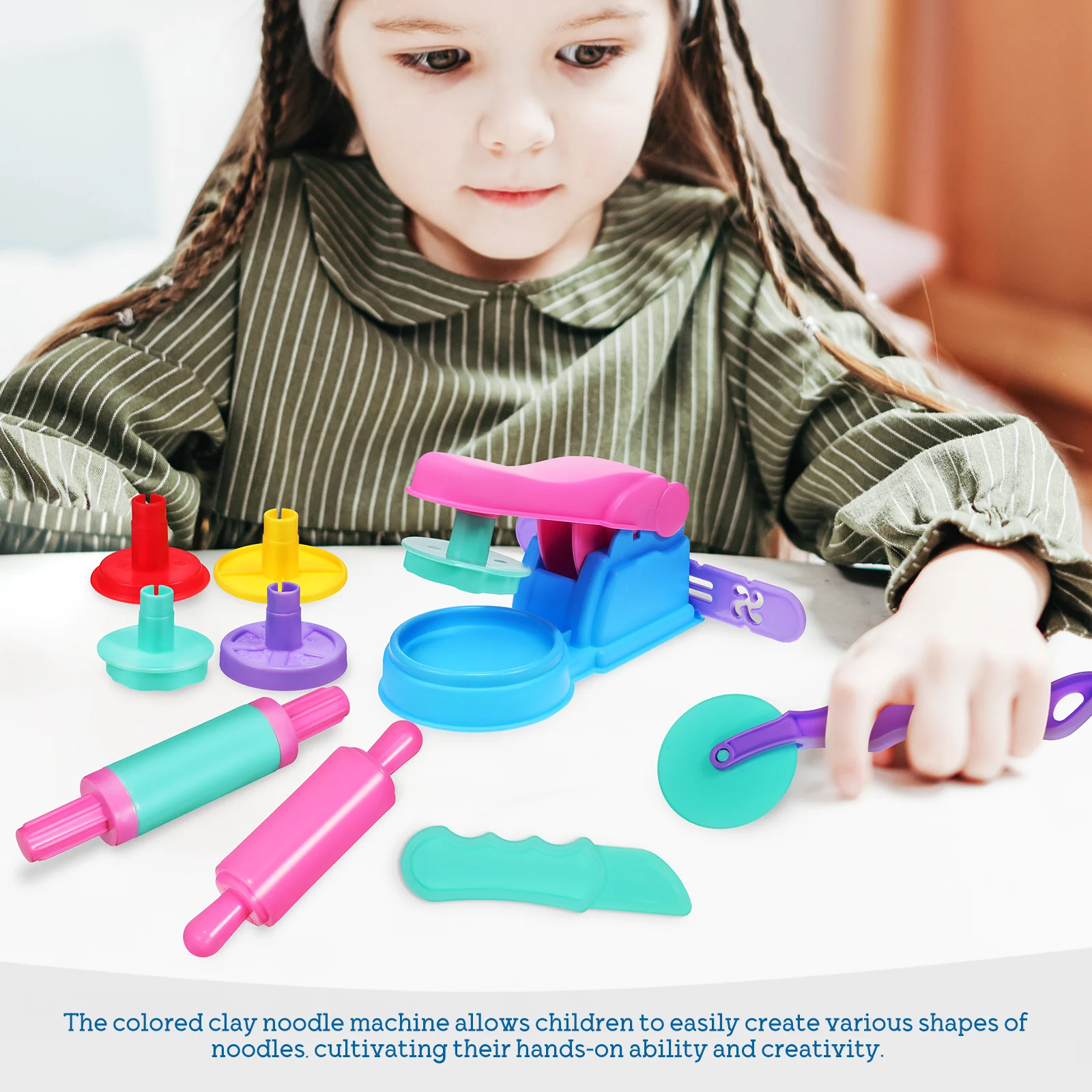 

22 Pcs Color Clay Mold Tool Animal s Moulds Fondant Roller Cake Decorating Kit Party Favors for Baking Accessories Air Dry