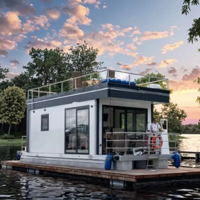 Customized Luxury Yacht Cozy Floating Pontoon House for Romantic Getaways Sunset Views Hand-Welded for Sightseeing Cruising