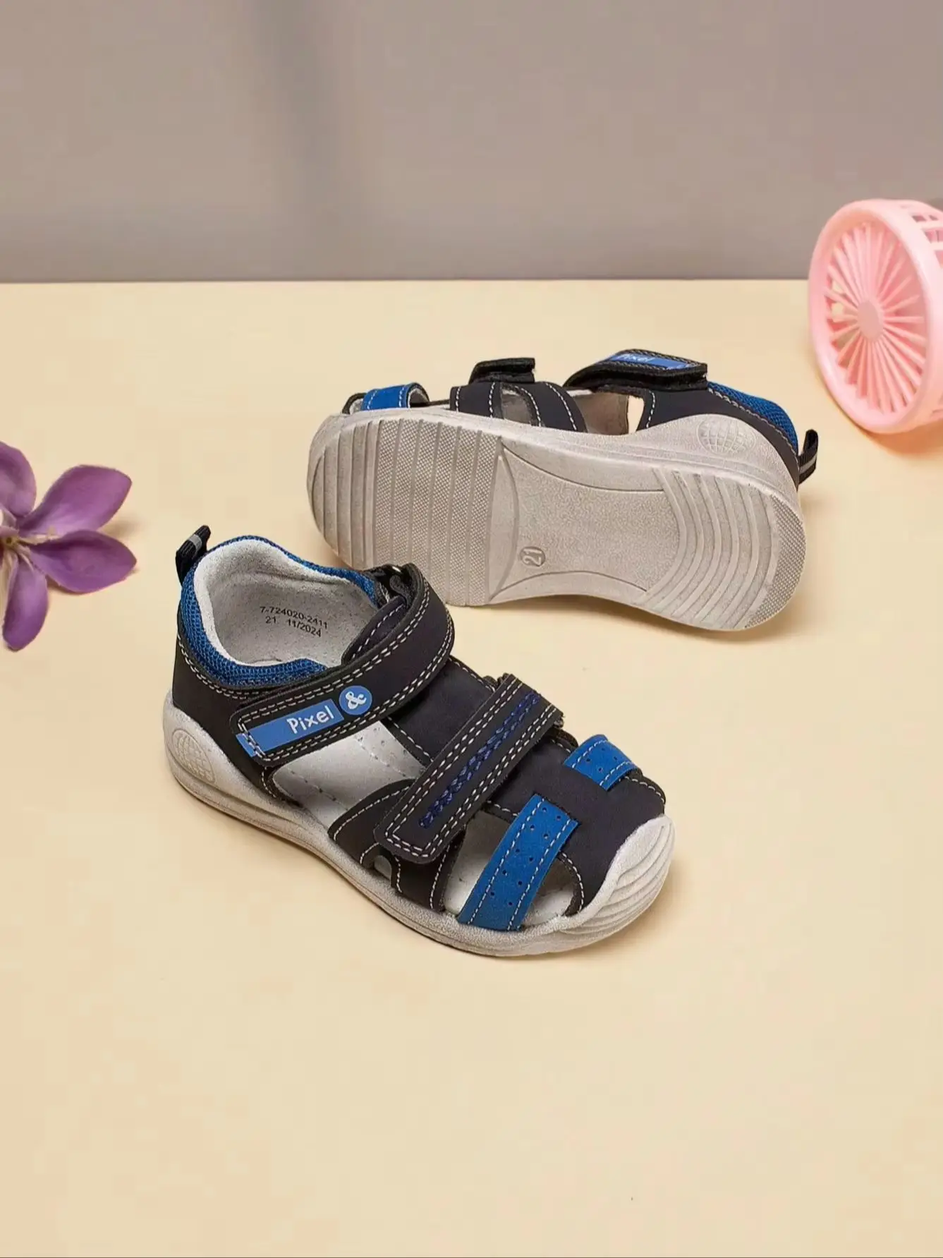 New Kids Closed Toe Sport Sandals, Comfortable Breathable PU Leather Anti-Collision Soft Sole Sandals for Daily Wear