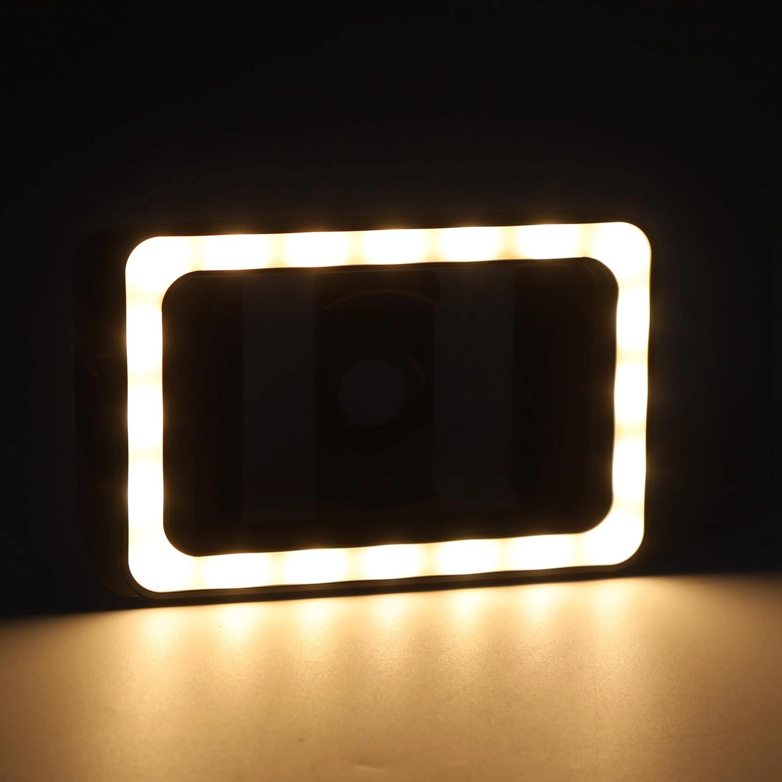 Andoer Phone LED Fill Light 2700-6500K Sturdy Pull Clip 17mm+37mm Thread Lens Adapter 95+ CRI for Kaleidoscope Lens