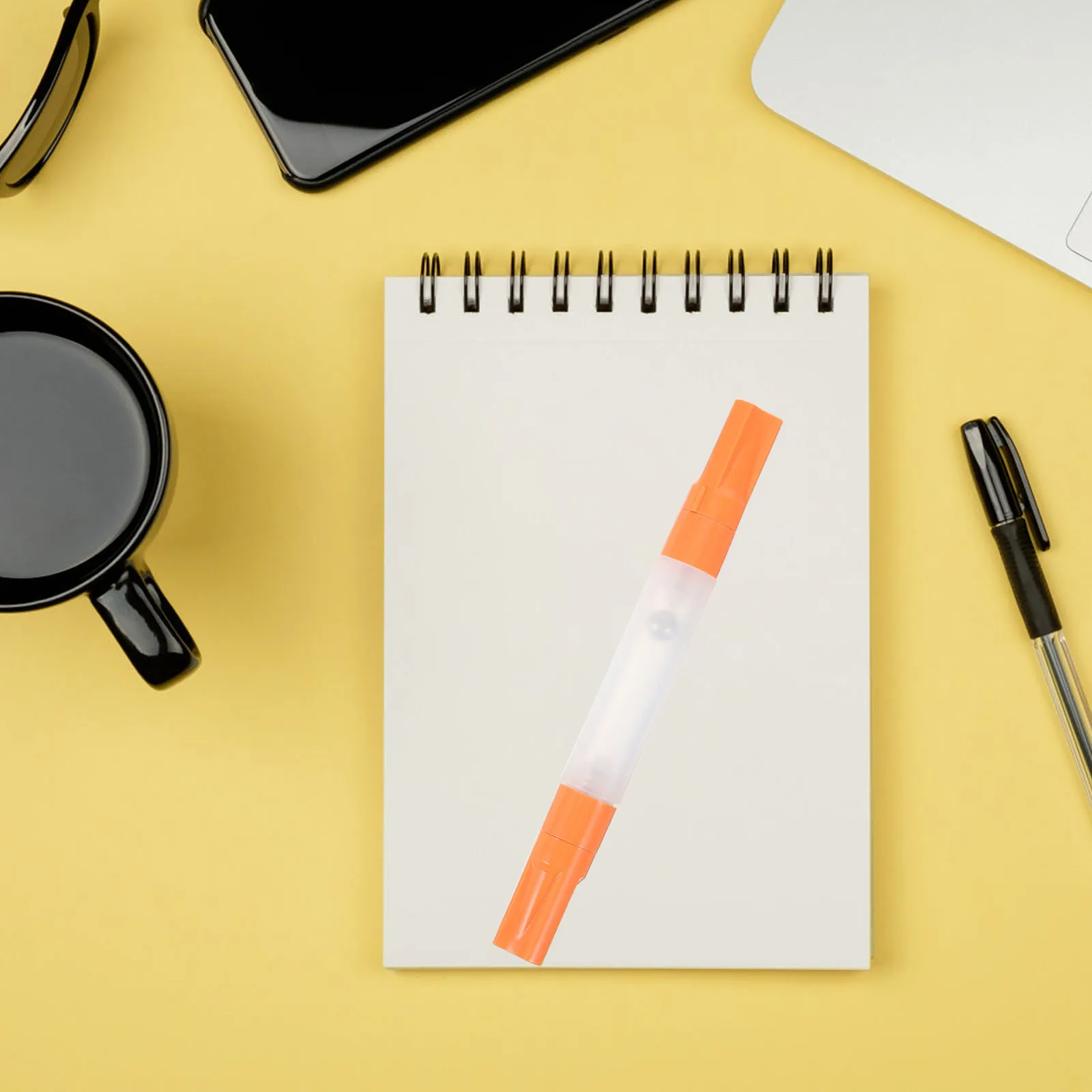 

3Pcs Refillable Empty Paint Marker Pens Different Sizes Portable Drawing Writing Office Painting Refillable Paint Pen