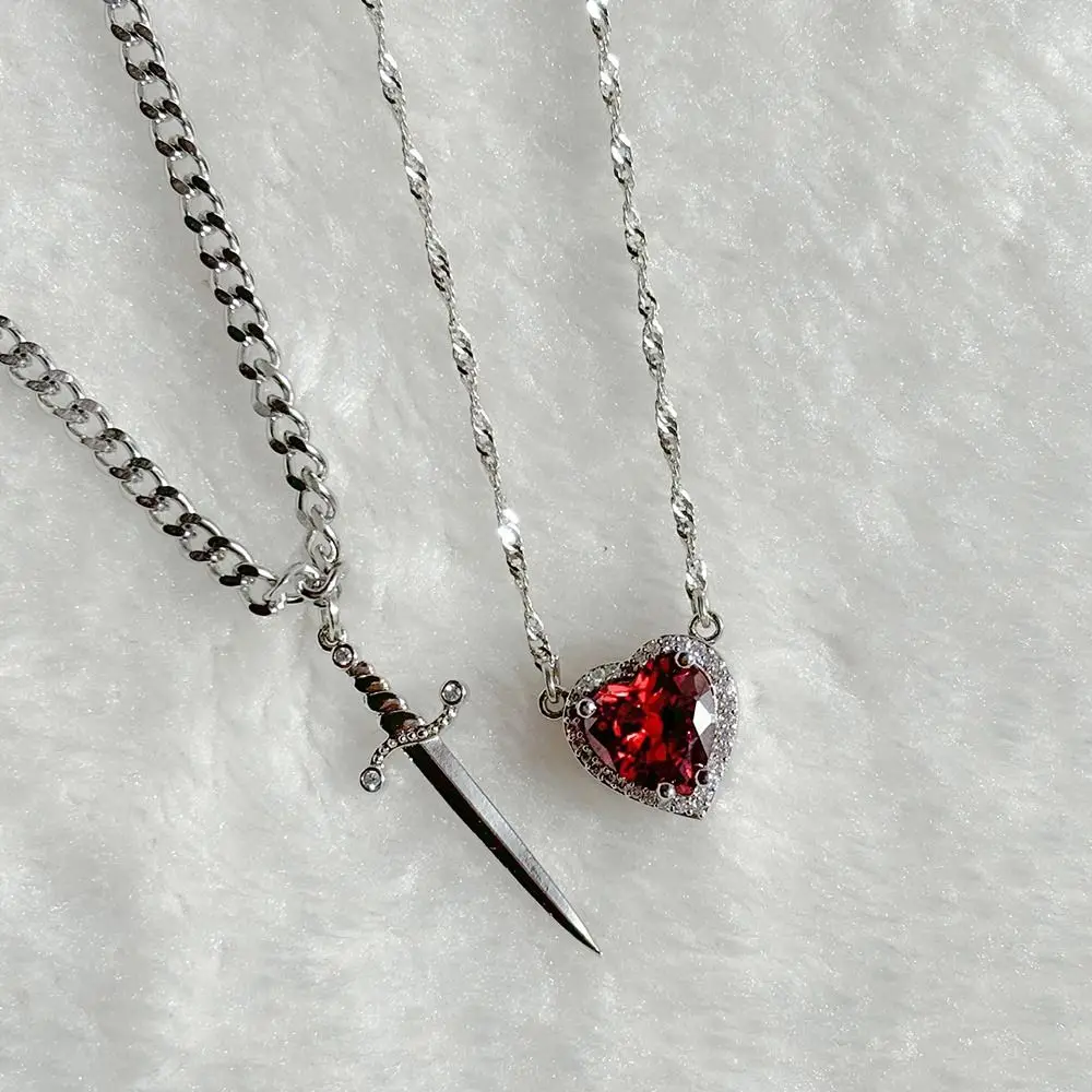 Trendy Heart and Sword Necklace Valentine's Day Gift Silver Plated Couple Necklaces Jewelry Gifts Sword Through Heart Necklaces