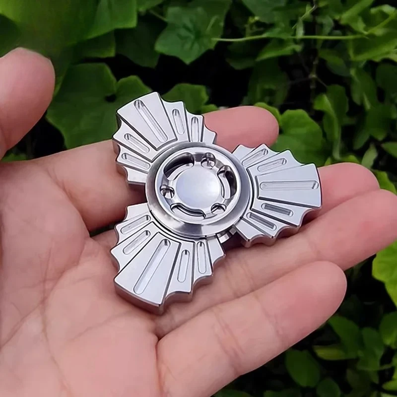 EDC Novel Three-leaf Stainless Steel Hand Spinner EDC Fidget Spinner Stress Relief Toy ADHD Fidget Toys