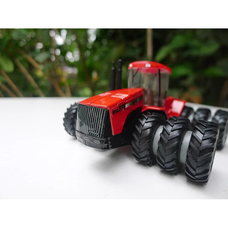 ERTL Diecast escala 1:64 STX375 Tractor de 12 ruedas aleación vehículo agrícola modelo colección recuerdo exhibición adornos vehículo regalo