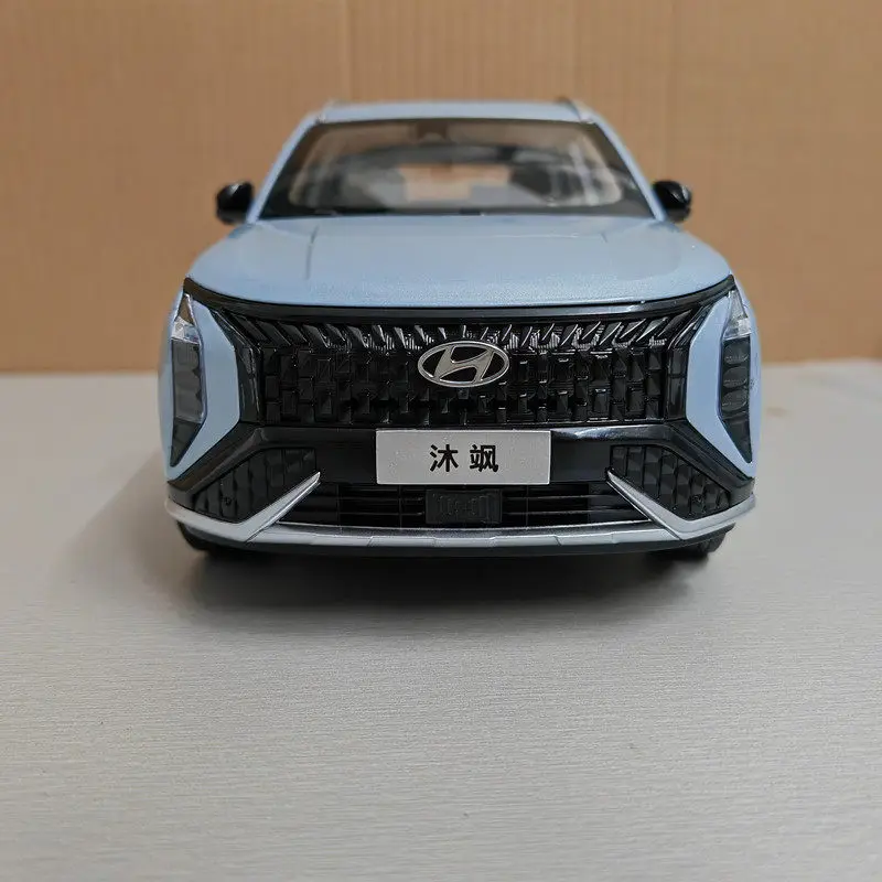 Modelo de coche de aleación de simulación a escala 1:18 del modelo original de fábrica Beijing Hyundai Musa NU2 MUFASA IX35, en stock.