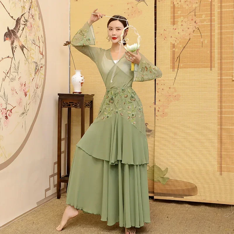 

Dance costumes Classical dance costumes Female adult stage performance Han and Tang dance practice
