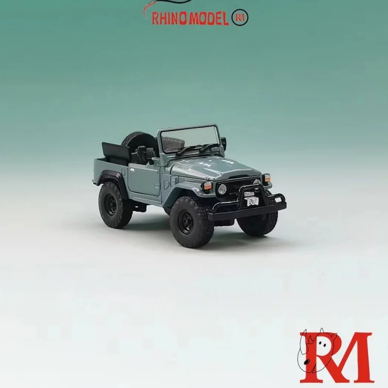 RhinoModel 1:64 Land Cruiser FJ40 Pick Up open-top alloy model