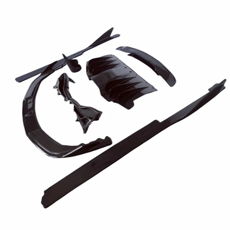 

Комплект обвеса для Ferrari 458 Spider: передний бампер, задний диффузор, боковые пороги, спойлер, решетка задних фонарей, стиль V, карбон